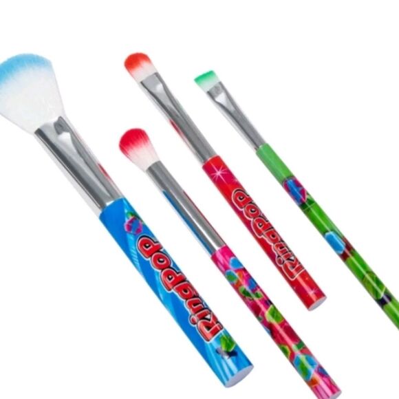 Taste Beauty Ring Pop 4-PC Cosmetic Brush Set - Picture 3 of 5